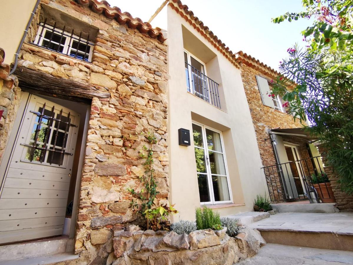 Pretty Historical Village House Grimaud Exterior photo